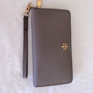 Tory Burch Long Wallet